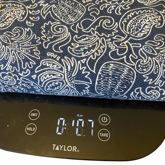 Vineyard Vines Paisley Pineapple Navy Mini Skort Shorts Inside Womens Size 4 - Picture 13 of 13